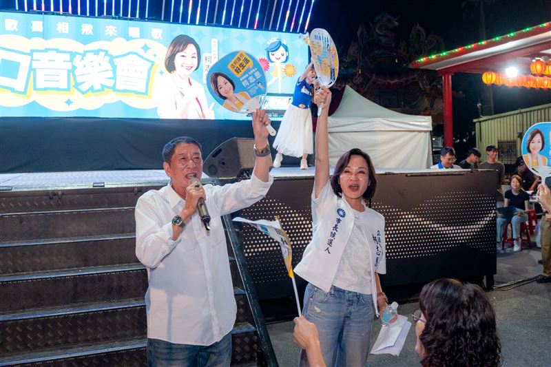 走訪深綠選區遭嗆賣台!柯志恩不忍了:30年沒卡好,你幹譙國民黨啥意思?(圖/翻攝柯志恩臉書)