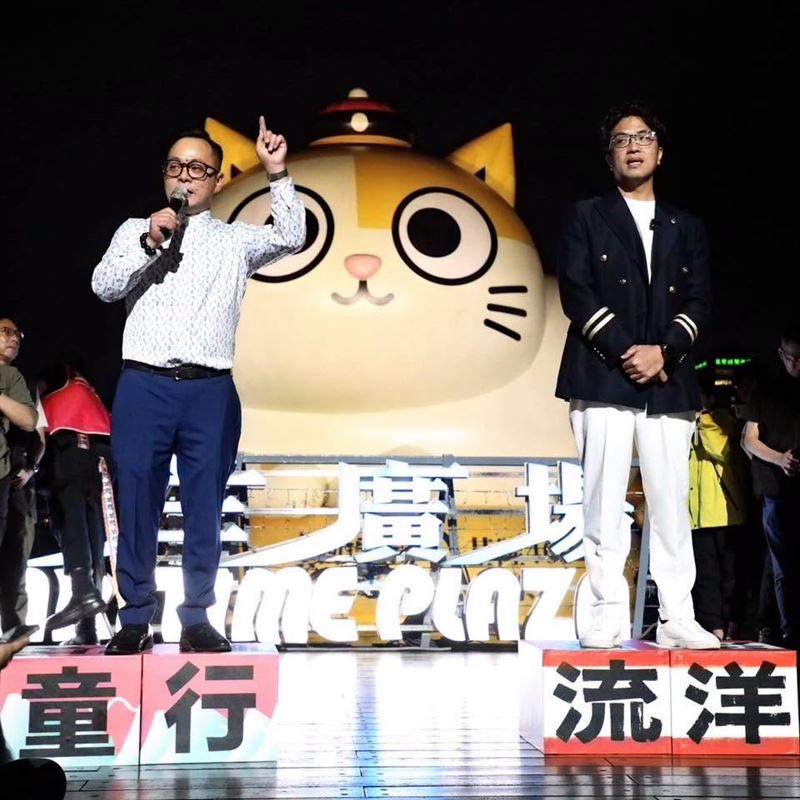 童子瑋昨(26)日邀沈伯洋到基隆開講,進行「洋流童行」造勢活動。(圖/翻攝自童子瑋臉書)