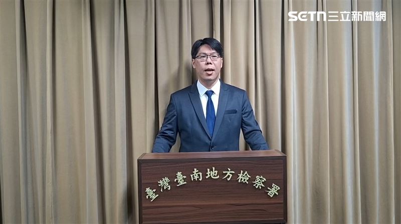 台南地檢署襄閱王聖豪說明河口湖命案。(圖/翻攝畫面)