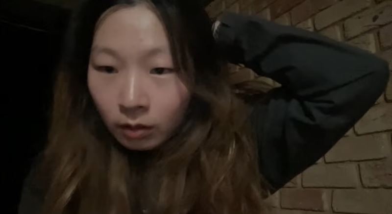 Gilbadak於22日親自開直播闢謠報平安。(圖/翻攝自YouTube-길바닥 GilBaDak頻道)