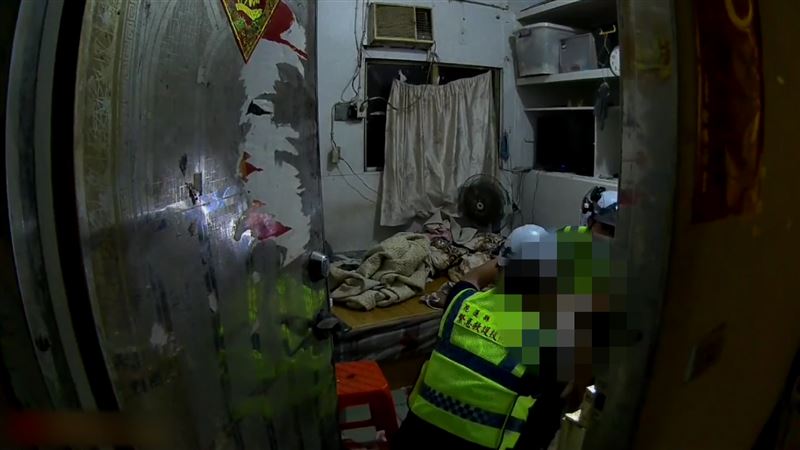 歐男遭友人動手毆打受傷送醫，當天被醫院宣告不治。（圖／翻攝畫面）