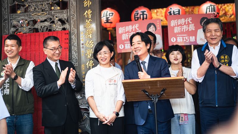 賴清德大讚蘇巧慧國會表現優秀，同時專業問政、深耕基層（圖／蘇巧慧競辦提供）