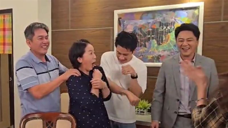 謝瓊煖軋戲到一半「突獲金鐘」！馮凱喊話
