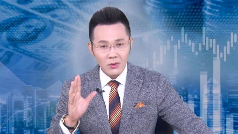 台股開高走低是警訊？哲哲喊第四季別空手