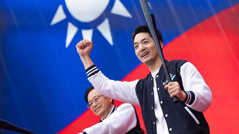 蔣萬安造勢扯「反攻號角」　挨轟對錯敵人