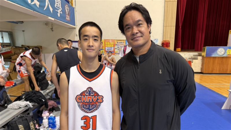 林智勝愛子HBL首秀成績曝！1原因改打籃球