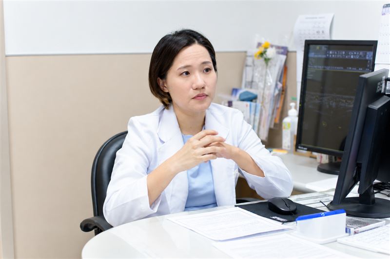 臺中市立老人復健綜合醫院乳房外科主治醫師温梓丞醫師
