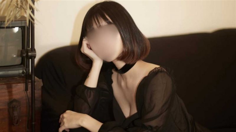造謠割喉案女公關搶男友　情色網紅被判賠
