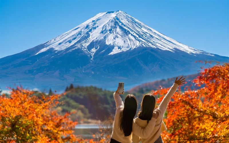 Klook平台10月數據顯示，日本熱門行程如富士山周邊一日遊訂單較去年同期成長近50%。（圖／旅遊平台業者提供）