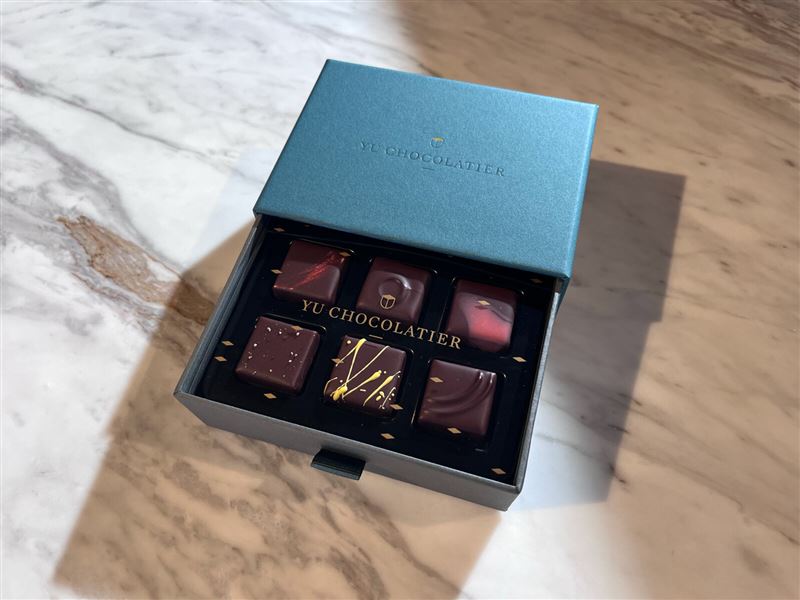 「YU CHOCOLATIER」使用了茶和水果等臺灣特有的食材做巧克力廣受歡迎。(圖/福岡機場官網)