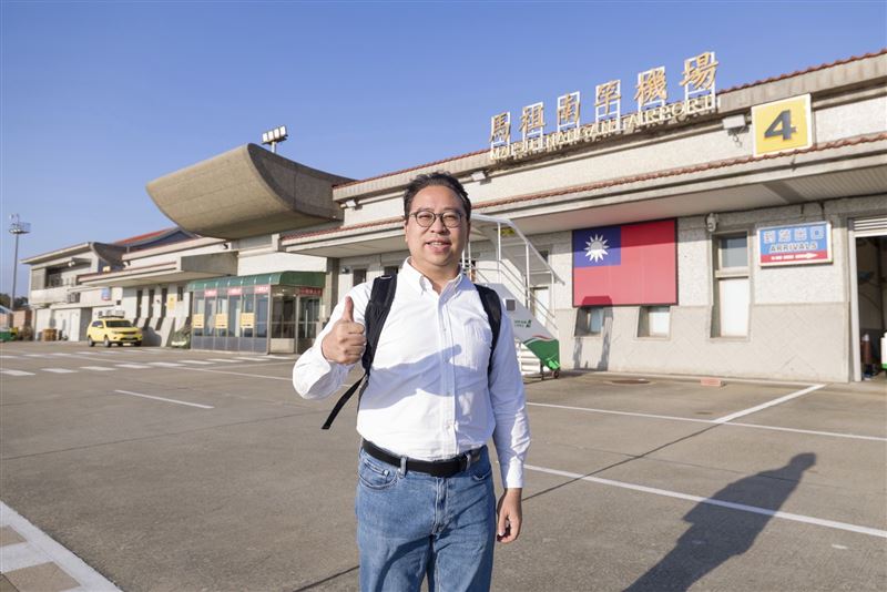 黃世杰快閃馬祖拋4大主張，被問桃園民調接近反應曝光