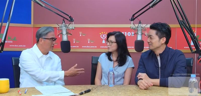蔣萬安上王偉忠專訪（圖／翻攝自YouTube-中廣流行網 i like radio 頻道）