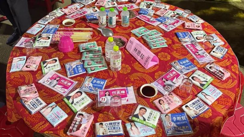 北市議員曝一照驚喊：十面埋伏、十足猶豫
