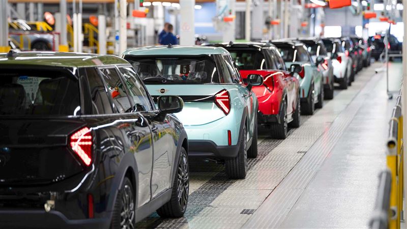 BMW工廠有幽靈車　沒駕駛卻自己移動