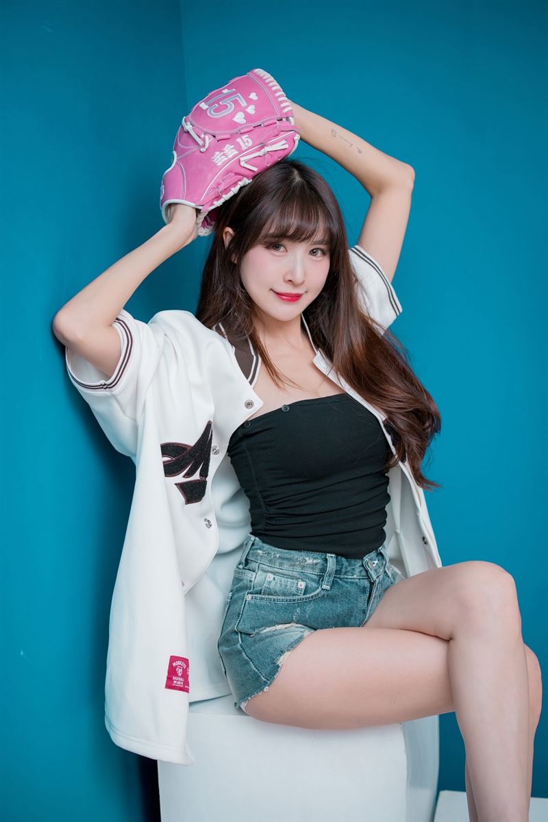 樂天女孩孟潔(圖/樂天桃猿提供)
