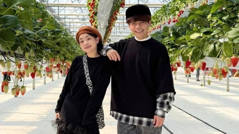 蔡阿嘎妻品牌連環爆抄襲！低調出國狂刷卡
