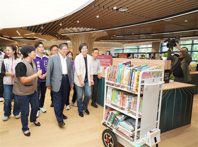 新竹縣立總圖書館開始試營運。(圖/新竹縣政府提供)