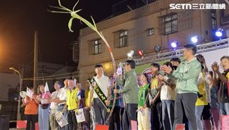 陳三歲又皮！送黃文志「3M長秘寶」畫面曝