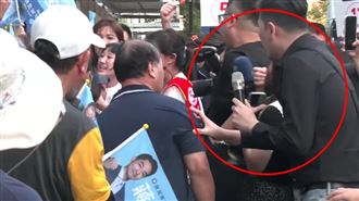團隊攝影師撞飛女記者！蔣萬安競辦道歉了