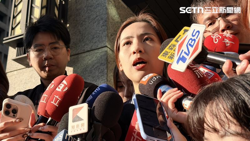 徐巧芯為蔣萬安團隊攝影撞記者媒體致歉（圖／記者陳思妤攝影）