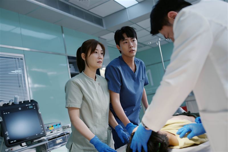 蔡凡熙飾演的林耿明遇到每一件事件,他需要慢慢的成長、變得成熟,瞭解這個世界是如何發展。(圖/Netflix提供)