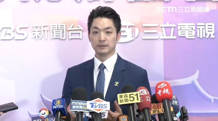 蔣萬安辯論前受訪(圖/翻攝畫面)