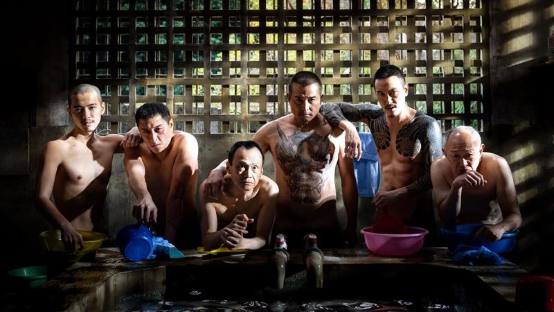 王陽明鄭人碩合體！6大男星全裸現身澡堂