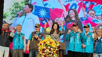 出席陸官校友會　鄭麗文喊話：拚2028執政