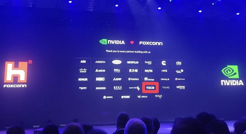 東元二度參展鴻海科技日,展出基於NVIDIA DSX POD的模組化資料中心。法人指出,透過電力與散熱一站式整合,搶攻AI基建與實體AI商機。(圖/東元提供)