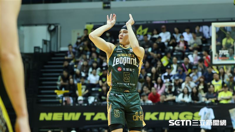 國王反撲失敗主場首戰敗　雲豹開胡奪首勝