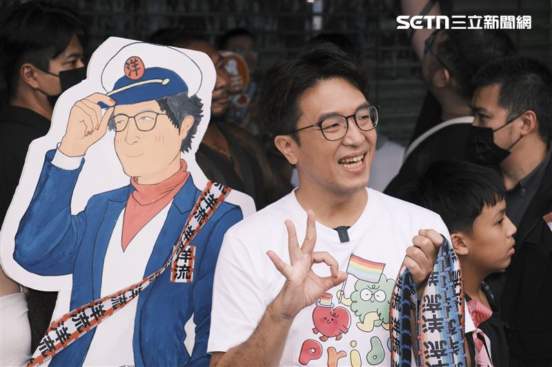 沈伯洋出席同志遊行（圖／記者楊士誼攝影）