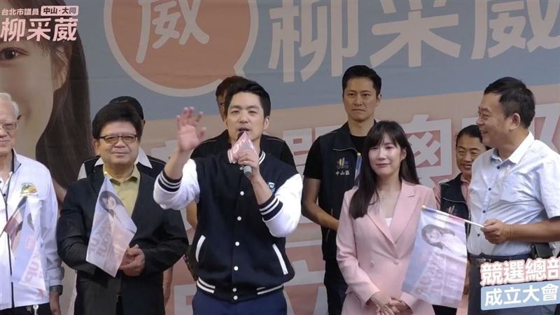 辯論會挨酸「看稿朗讀」　蔣萬安反擊了