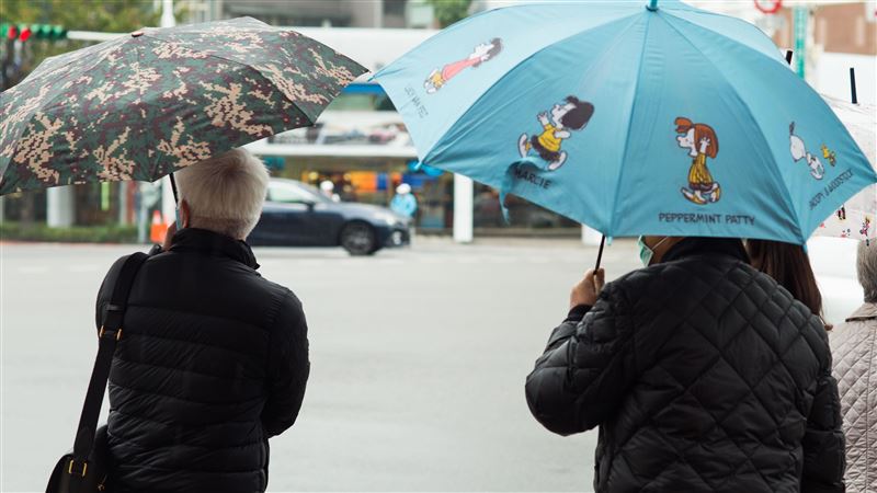 未來一週將有兩波東北季風報到,迎風面轉涼且有雨。(示意圖/資料照)
