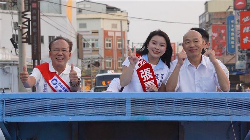 韓國瑜回娘家！合體張嘉郡車隊掃街