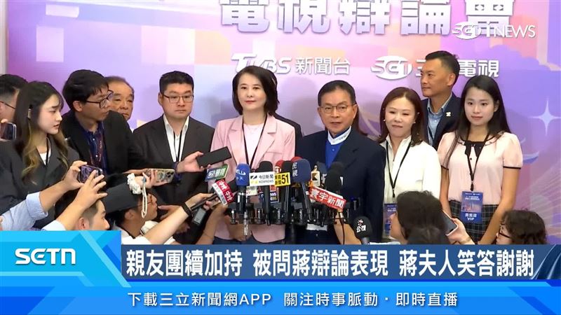 蔣萬安應援團成員包括民眾黨議員張志豪、國民黨立委王鴻薇、賴士葆、李彥秀到場助陣