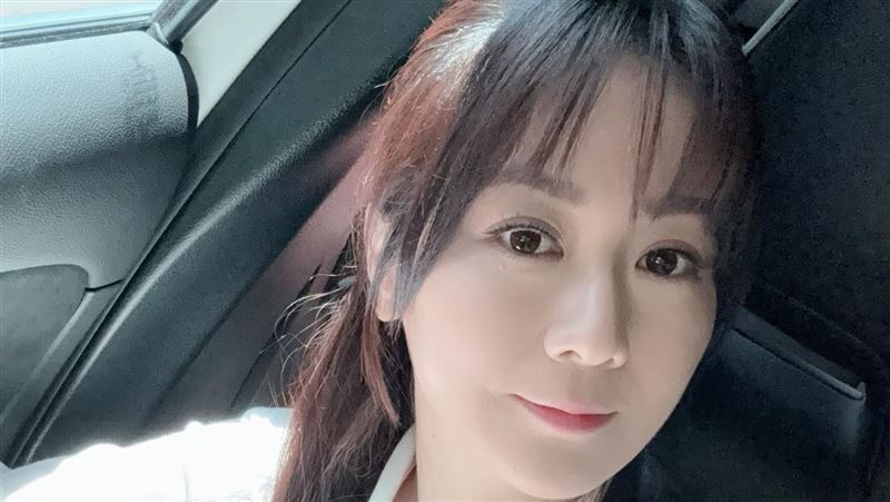 表態遭酸不紅！女星被洋流接住紅了眼眶